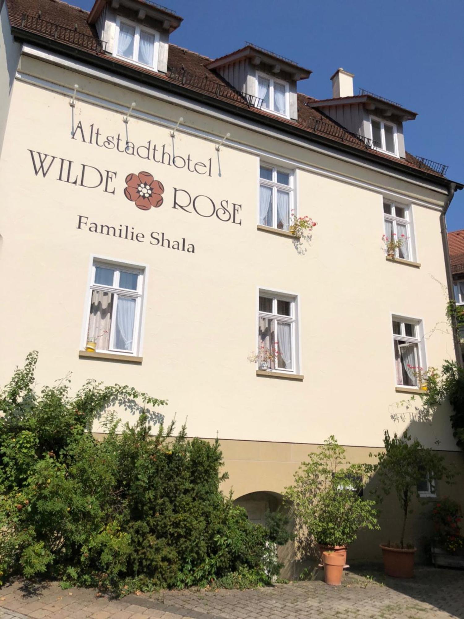 Altstadthotel Wilde Rose Eppingen Buitenkant foto